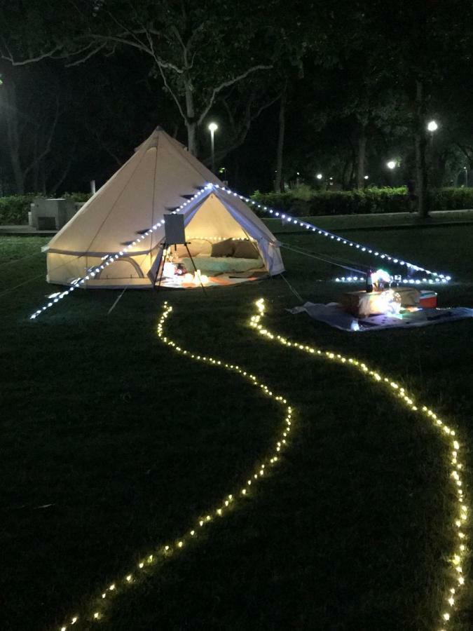 Glamping Kaki - Medium Bell Tent Singapur Dış mekan fotoğraf