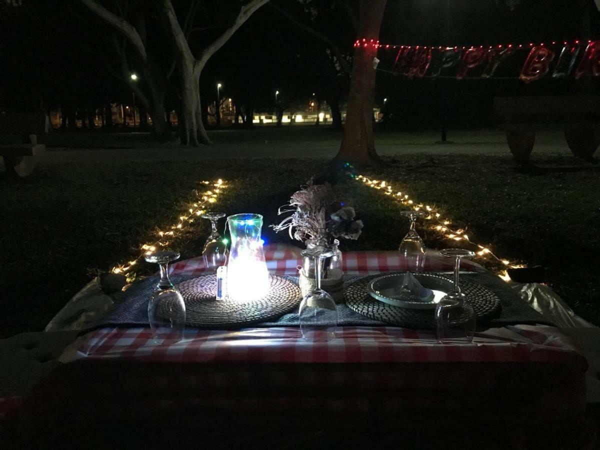 Glamping Kaki - Medium Bell Tent Singapur Dış mekan fotoğraf